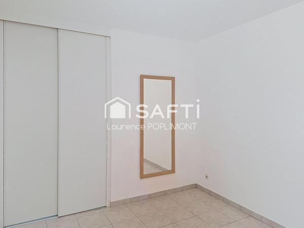 T2 entièrement rénové avec goût, Idéal Premier Achat ou Investissement Locatif !