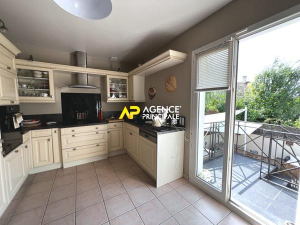Maison Argenteuil - Coteaux 6 pièces de 110m² de 4 chambres 509 000 € **  - Référence  4577