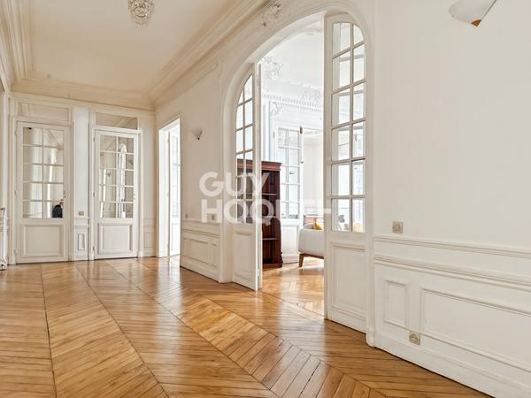 À louer - 6 pièces meublé - Paris 10ème