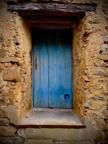 Immeuble à renover à vendre MONTLAUR (11) 282m2 environ avec terrain