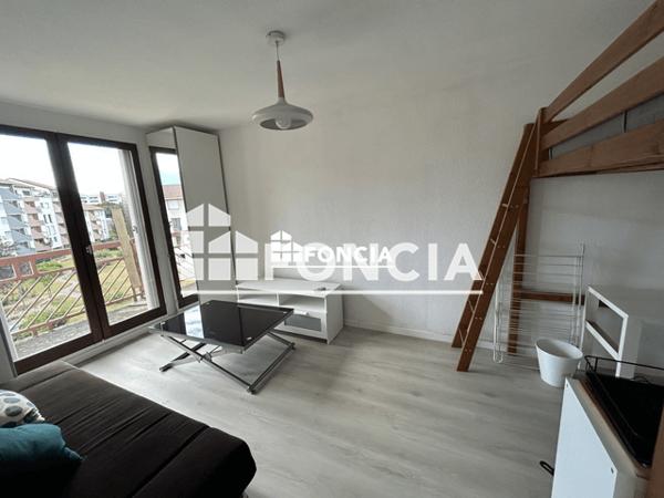 Location Studio meublé 17.31 m² - 26 RUE DOCTEUR GREFFIER Grenoble 38000