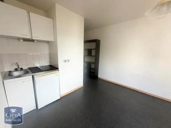 Appartement à louer 1 pièce 21m² Clermont-Ferrand (63000)