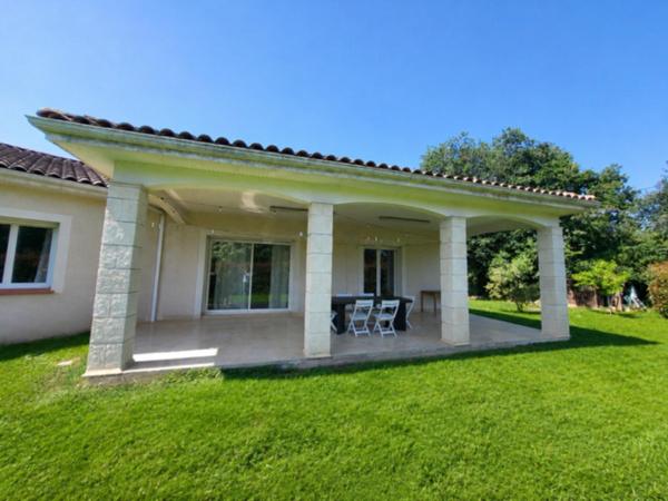 Maison de 130 m2 avec double garage dans secteur proche du Golf à Montauban