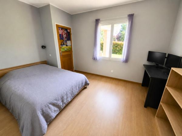 Maison de 130 m2 avec double garage dans secteur proche du Golf à Montauban