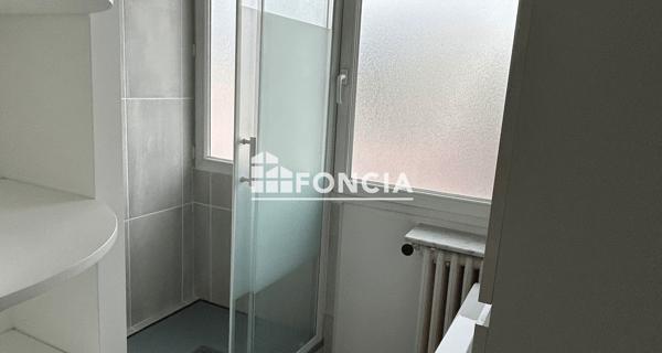 Location Appartement meublé 3 pièces 60 m² - Saint-étienne 42100