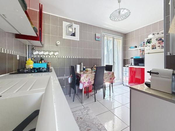 Appartement T4 avec balcons