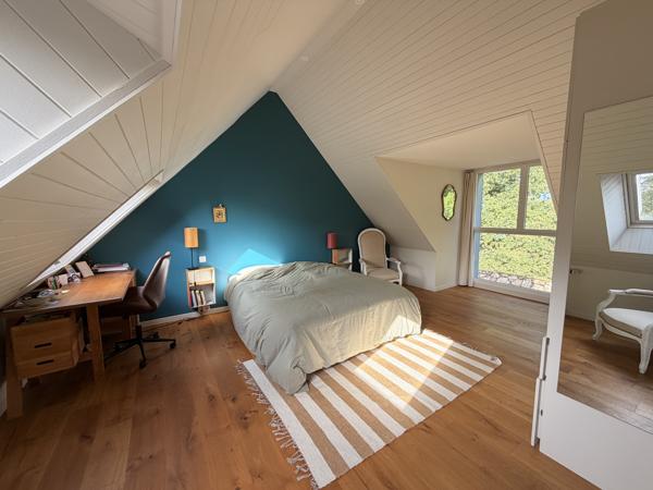 Maison familiale rénovée à Séné – 150 m² – 5 chambres – Double garage – À 5 min du port de Vannes