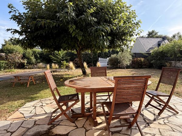 Maison familiale rénovée à Séné – 150 m² – 5 chambres – Double garage – À 5 min du port de Vannes