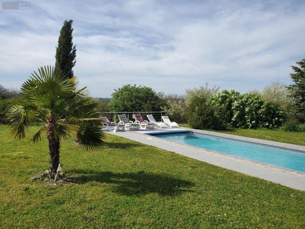 Maison à vendre à Gourdon dans le Lot (46300), ref : 46041/387