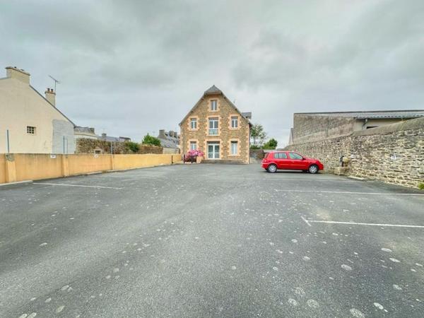 Appartement  2 pièces 36 m2  avec parking privatif en centre ville