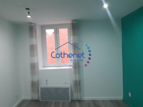 Appartement à louer, 5 pièces - Thizy-les-Bourgs 69240