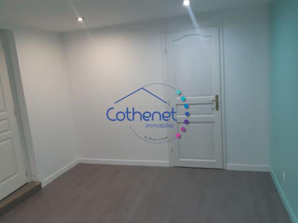Appartement à louer, 5 pièces - Thizy-les-Bourgs 69240