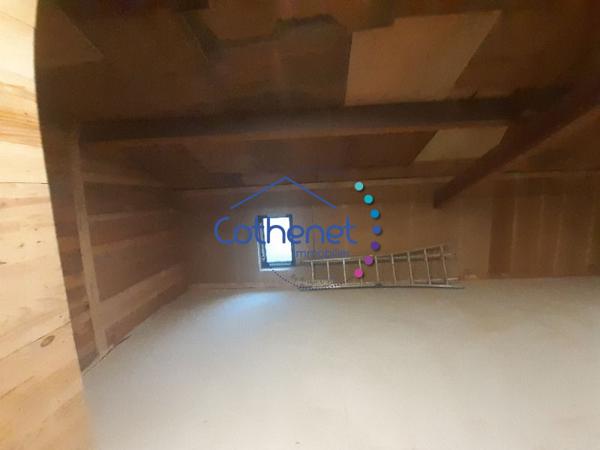 Appartement à louer, 5 pièces - Thizy-les-Bourgs 69240
