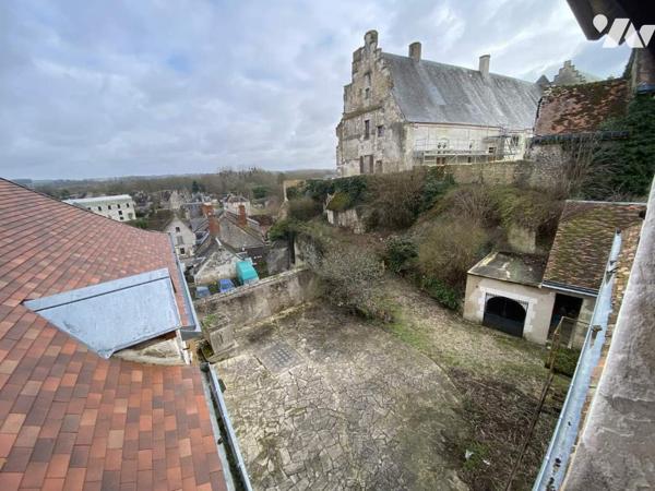 Centre ville, un bel ensemble immobilier composé de deux maisons d'habitation