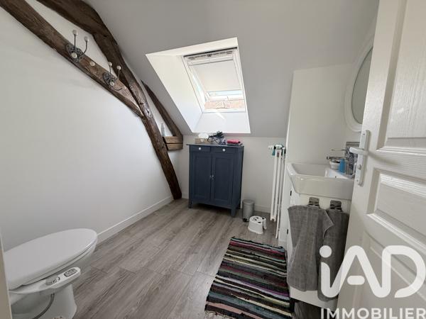 Maison à vendre 7 pièces 203 m² Montholon