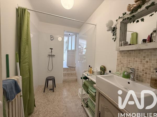 Maison à vendre 7 pièces 203 m² Montholon