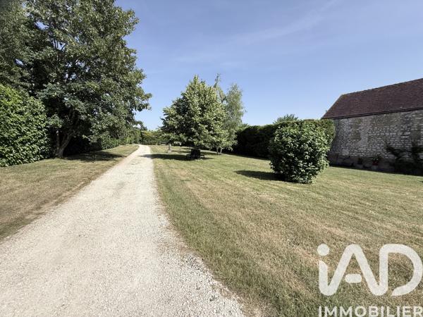 Maison à vendre 7 pièces 203 m² Montholon