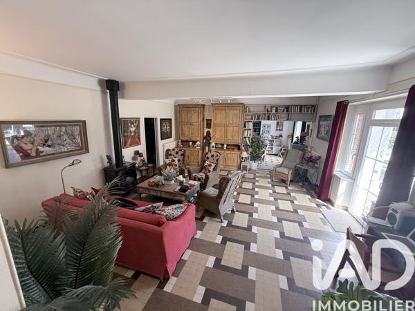 Maison à vendre 7 pièces 203 m² Montholon