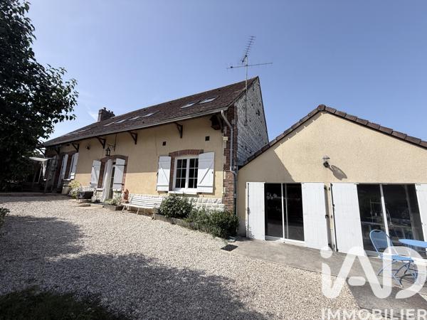 Maison à vendre 7 pièces 203 m² Montholon