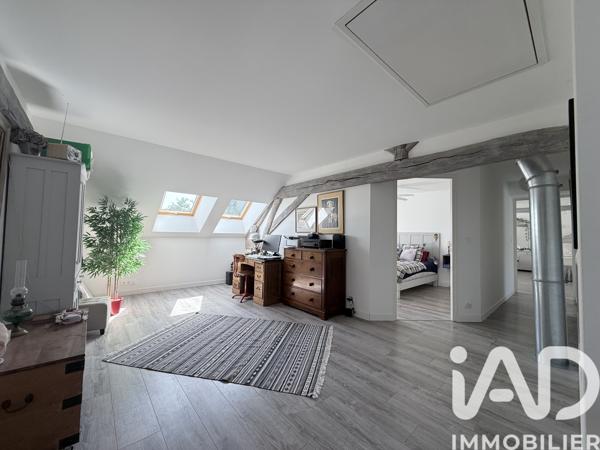 Maison à vendre 7 pièces 203 m² Montholon