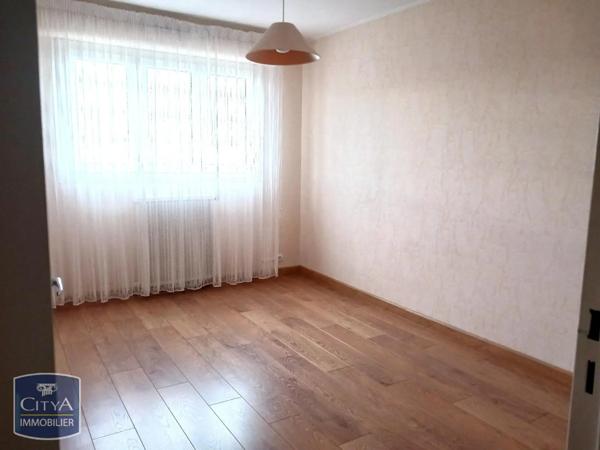 Appartement à louer 4 pièces 90.45m²
