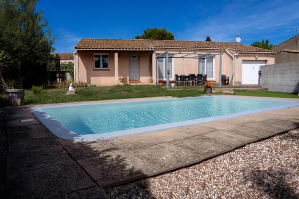 Maison plain-pied - 3ch. - Garage - Jardin - Piscine