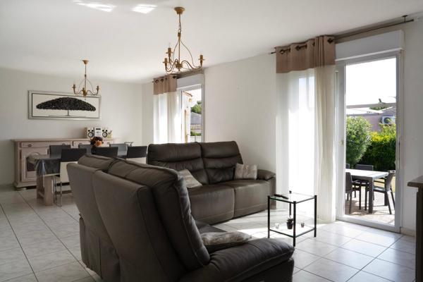 Maison plain-pied - 3ch. - Garage - Jardin - Piscine