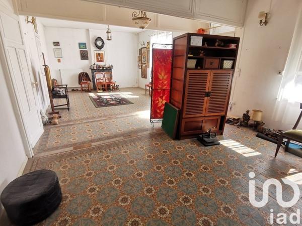 Maison 10 pièces de 180 m² à Sains-en-Gohelle (62114)