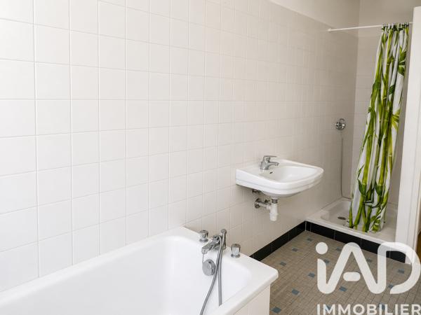 Maison à vendre 4 pièces 85 m² Bellevigne-les-Châteaux