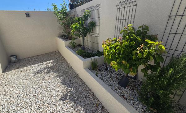 Exclusivité ! Maison à vendre 5 pièces SAUVIAN (34) piscine, garage, sans vis à vie, proche de la mer