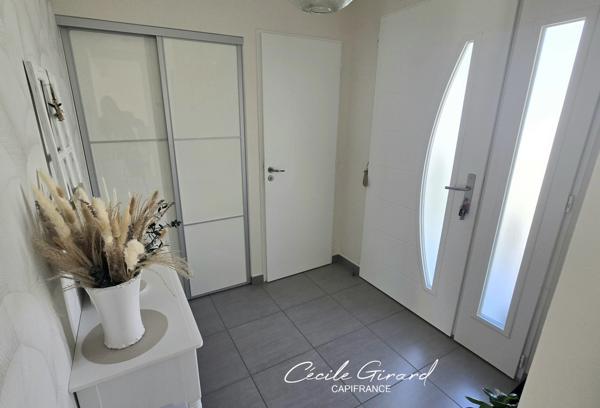 Exclusivité ! Maison à vendre 5 pièces SAUVIAN (34) piscine, garage, sans vis à vie, proche de la mer