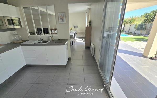 Exclusivité ! Maison à vendre 5 pièces SAUVIAN (34) piscine, garage, sans vis à vie, proche de la mer