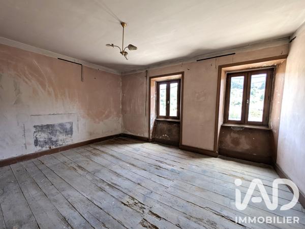 Maison à vendre 4 pièces 55 m² Le Cheylard