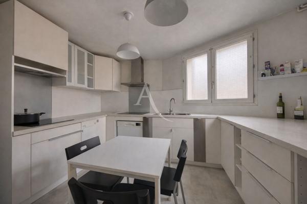 Maison Pontault Combault 6 pièce(s) 104.5 m2