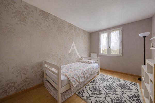 Maison Pontault Combault 6 pièce(s) 104.5 m2