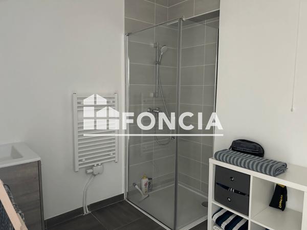 Location Studio 32.9 m² - 225 ET 229 RUE DUPONTREUE Amiens 80000