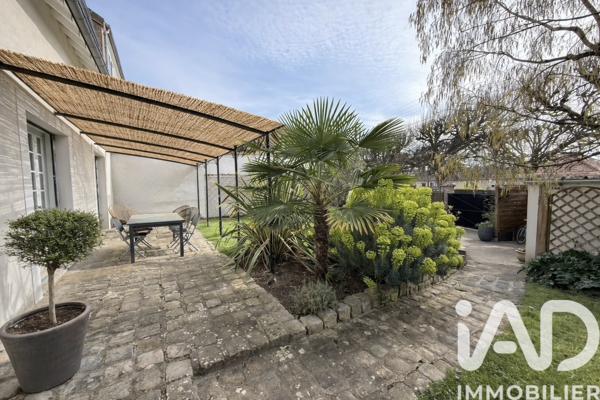 Maison à vendre 6 pièces 167 m² Soisy-sur-Seine