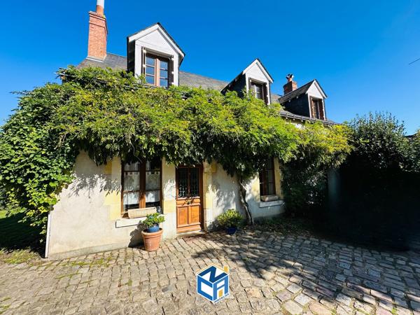 ENSEMBLE IMMOBILIER DE TROIS MAISONS AVEC 574M2 DE TERRAIN PROCHE TOUTES COMMODITÉS