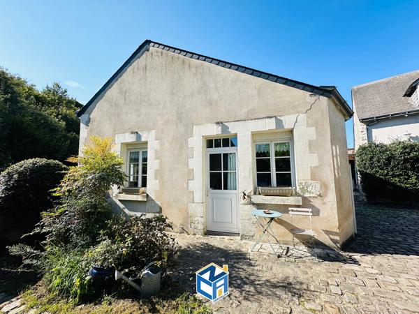 ENSEMBLE IMMOBILIER DE TROIS MAISONS AVEC 574M2 DE TERRAIN PROCHE TOUTES COMMODITÉS