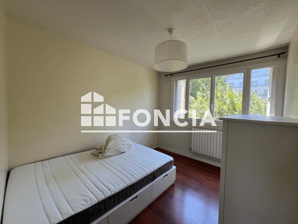 Location Appartement meublé 3 pièces 53.28 m² - 6 RUE HIPPOLYTE MULLER Grenoble 38100