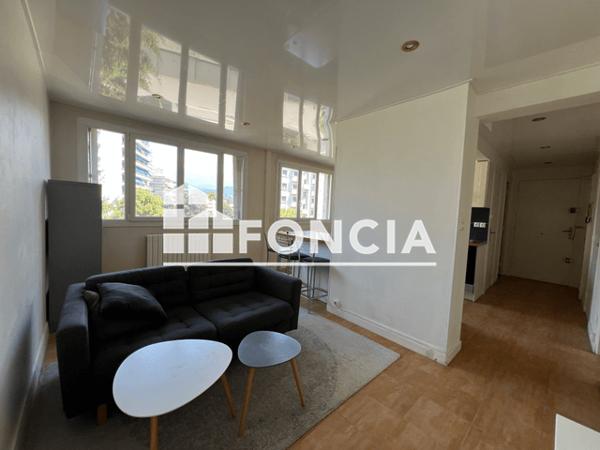 Location Appartement meublé 3 pièces 53.28 m² - 6 RUE HIPPOLYTE MULLER Grenoble 38100