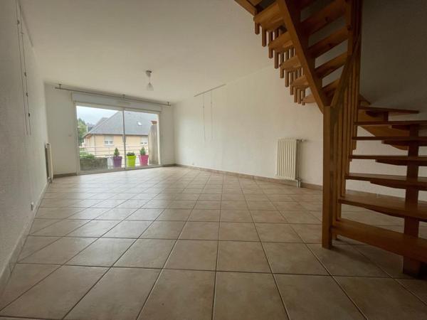 LOCATION T3 DUPLEX OLEMPS SANS FRAIS D AGENCE