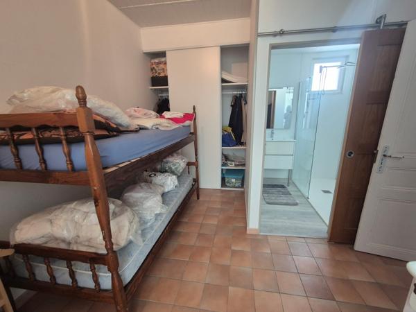 Maison 6 pièce(s) 4 chambre(s) 140 m²
