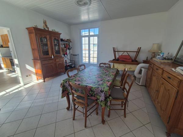 Maison 6 pièce(s) 4 chambre(s) 140 m²