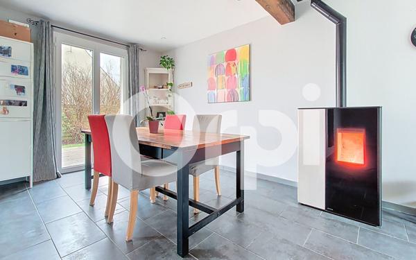 Maison à vendre    4 pièces •  Longueil-Sainte-Marie