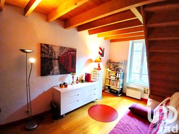 Maison rustique 5 pièces de 130 m² à Lafrançaise (82130)