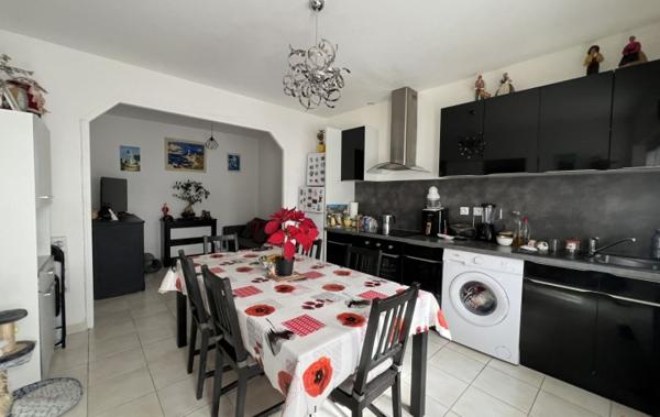 Vente Immeuble type2/type3/local commercial/garage Marseille 13ème   