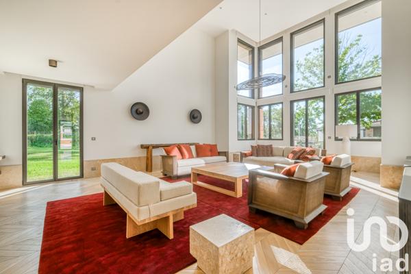 Maison à vendre 9 pièces 353,93 m² Magny-le-Hongre