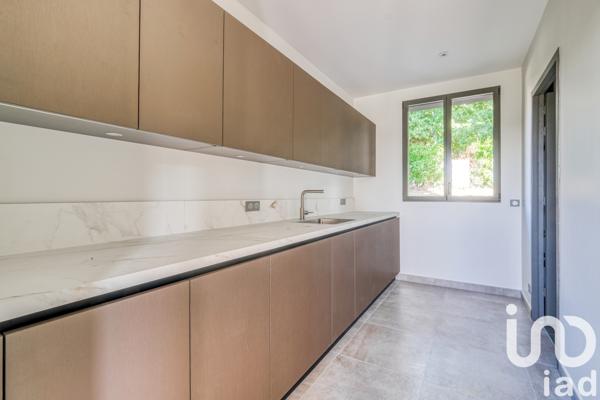 Maison à vendre 9 pièces 353,93 m² Magny-le-Hongre