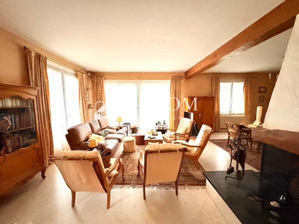 Maison 10 pièce(s) 7 chambre(s) 186 m²